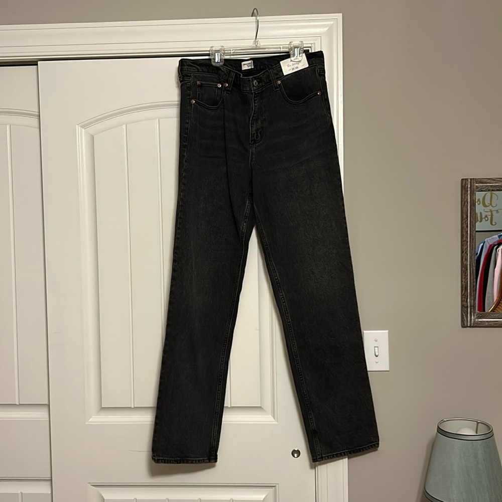 NWT ABERCROMBIE & FITCH The Straight Mid Rise Jean